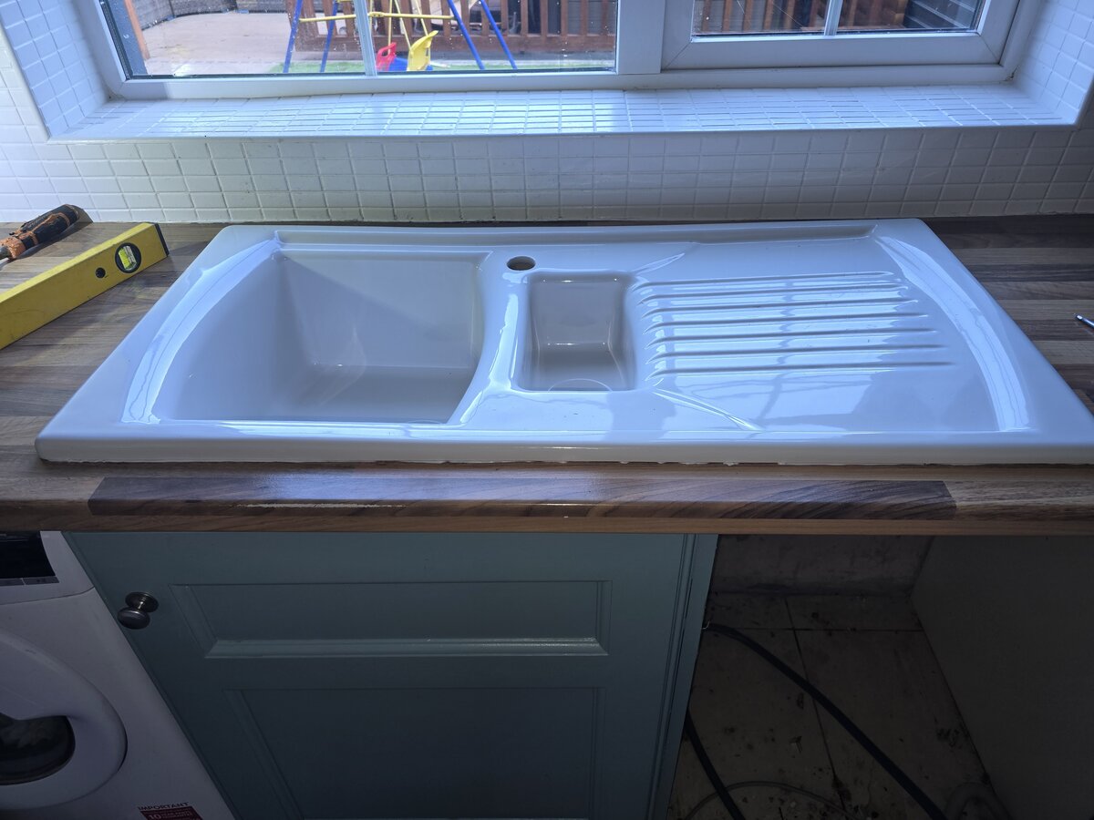 New kitchen sink installation